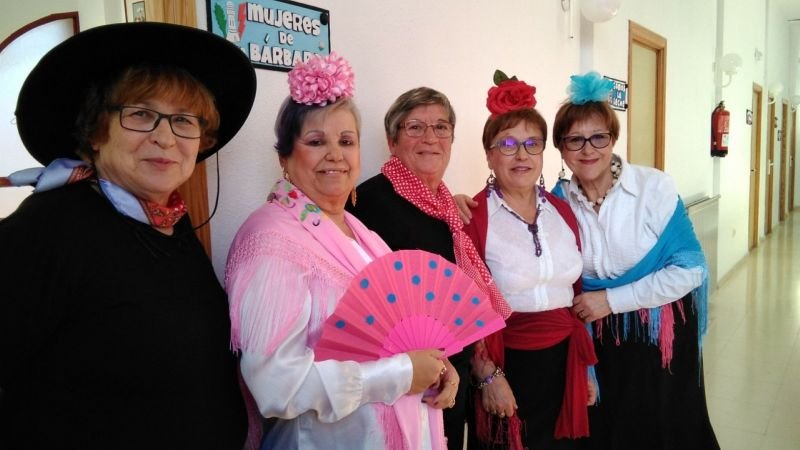 Mujeres Santa Bárbara Caudete